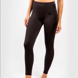 Venum Women’s G Fit Legging Black/Black sz L